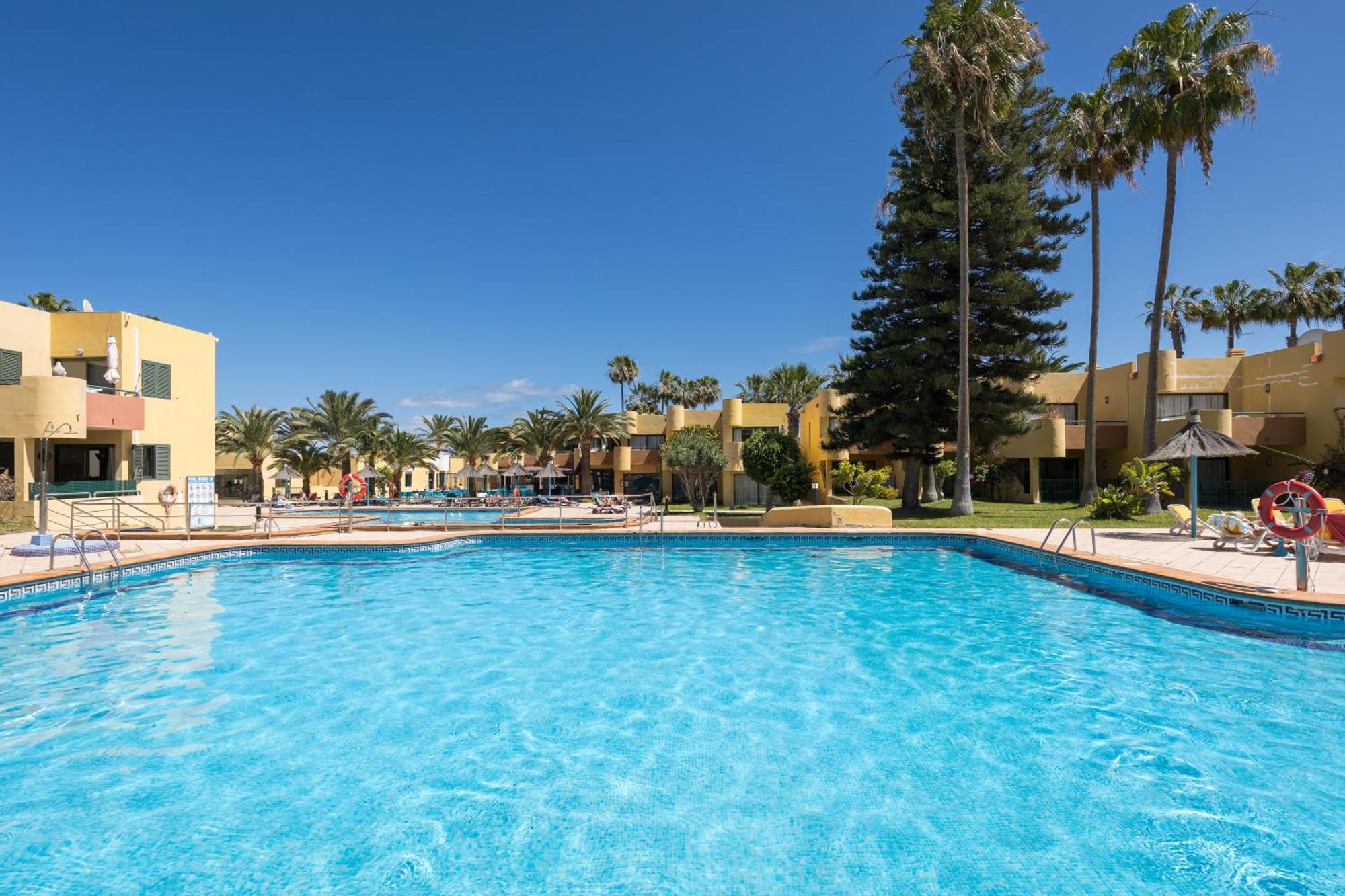 Home2Book Pool & Tennis Court Cozy Apt, Корралехо Екстер'єр фото